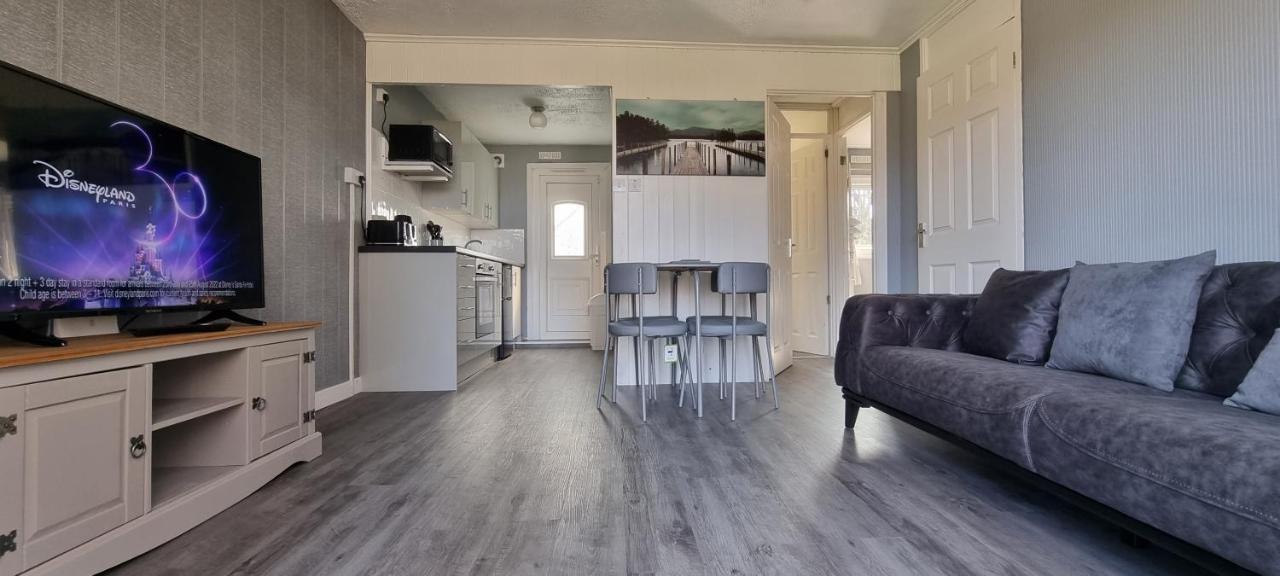 Watkin - Snowdon Cabins - Cozy Chalet - Glan Gwna, Caernarfon Caeathro Bagian luar foto