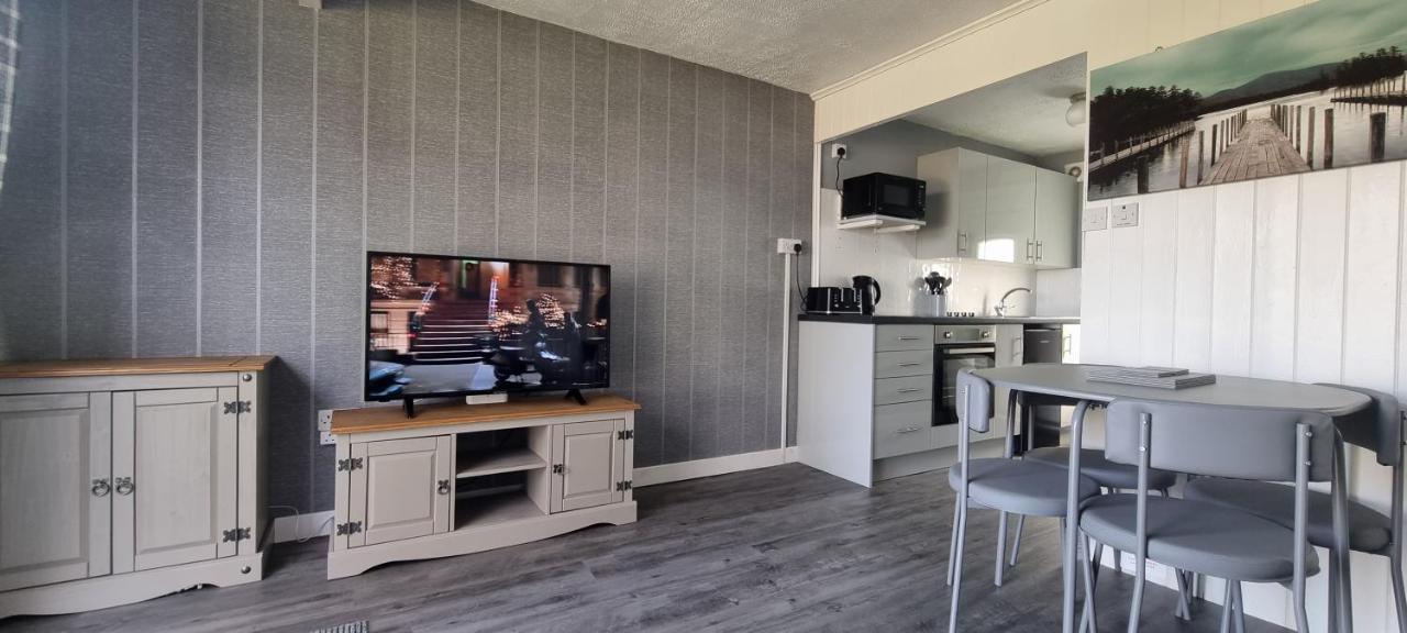 Watkin - Snowdon Cabins - Cozy Chalet - Glan Gwna, Caernarfon Caeathro Bagian luar foto